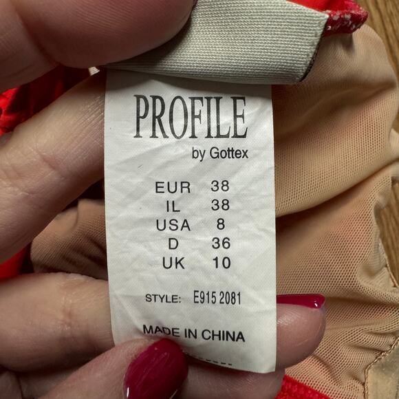 Profile by Gottex Womens Red Ruffled Cut Out One Piece Swim Suit Womens Size 8 - Picture 8 of 8